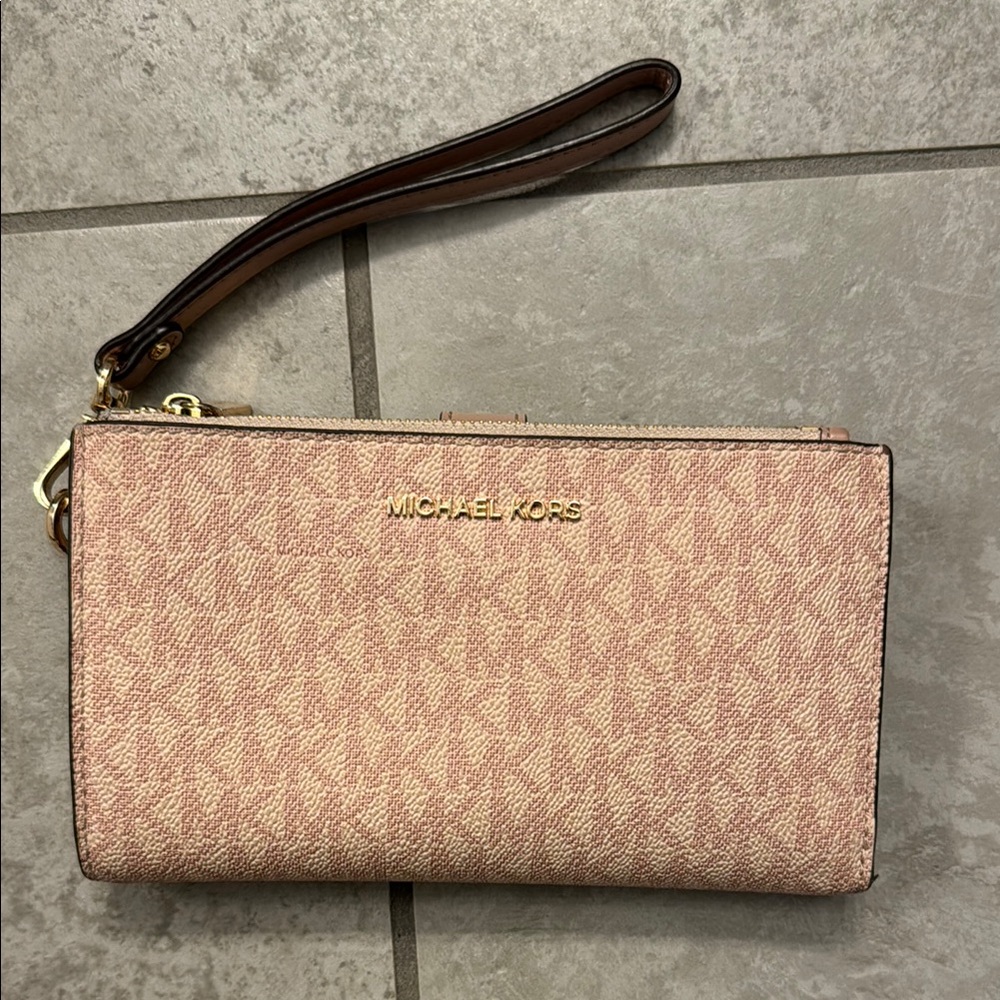 Michael Kors Pink Phone Wristlet Wallet